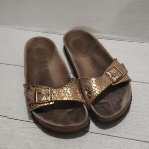 Birkenstock 38 gold rose metallic slide sandals